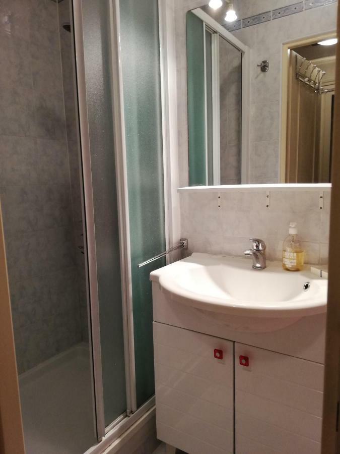 Appartement Le Cernuschi Rdc Menton Exteriér fotografie